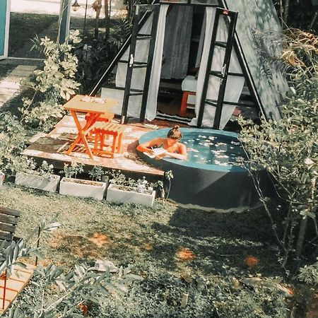 Bed and Breakfast The We2 "Wildwood Elegance Escape" Induruwa Esterno foto