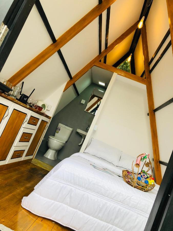 Bed and Breakfast The We2 "Wildwood Elegance Escape" Induruwa Esterno foto