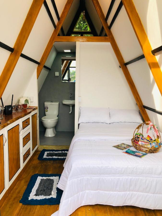 Bed and Breakfast The We2 "Wildwood Elegance Escape" Induruwa Esterno foto