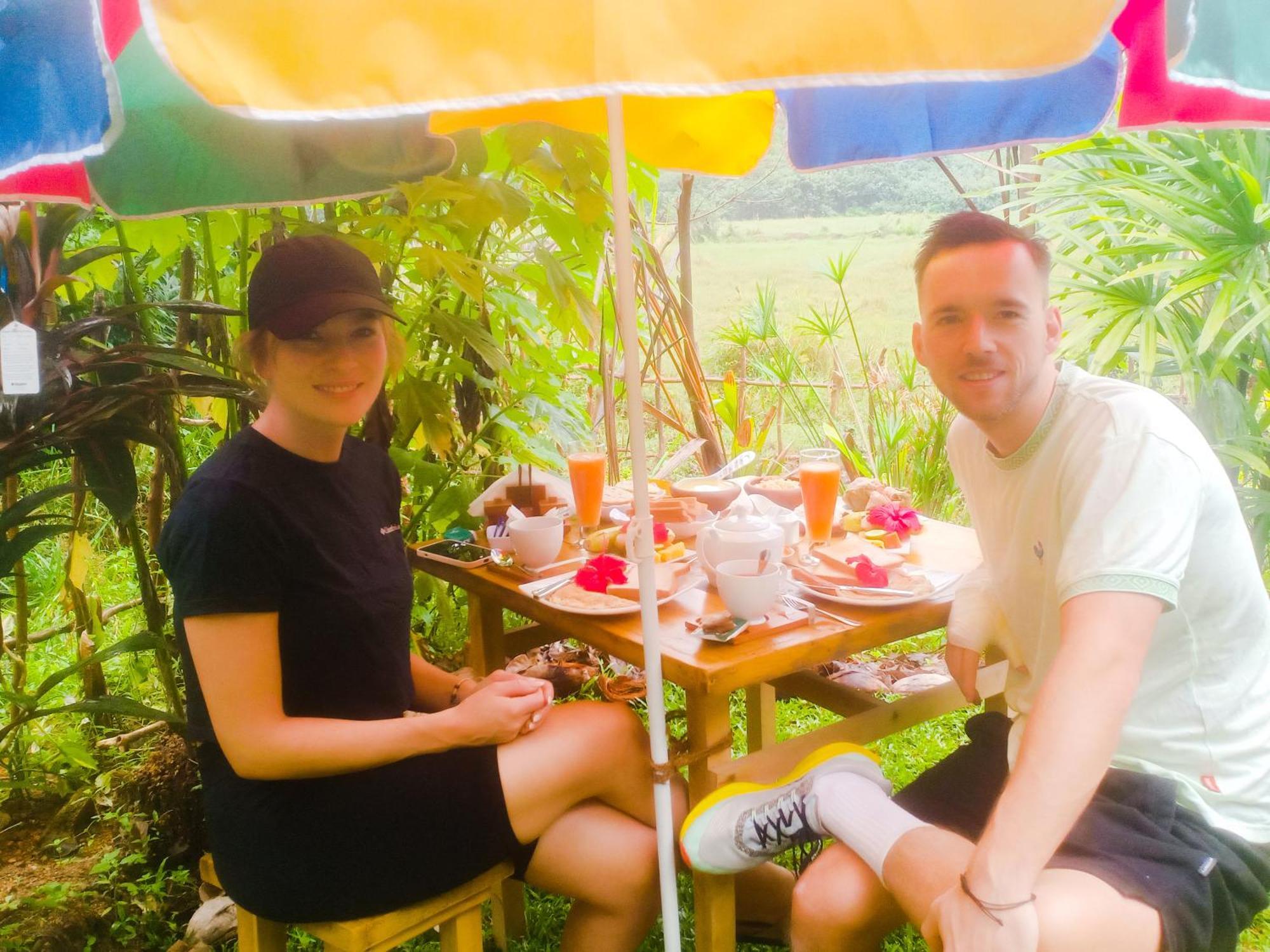 Bed and Breakfast The We2 "Wildwood Elegance Escape" Induruwa Esterno foto